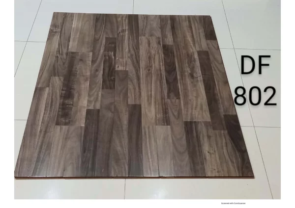 3 Strip Glossy