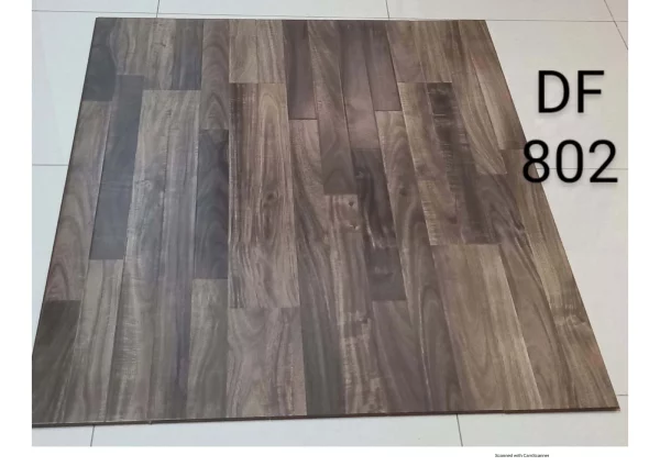 3 Strip Glossy