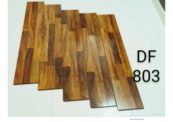 3 Strip Glossy