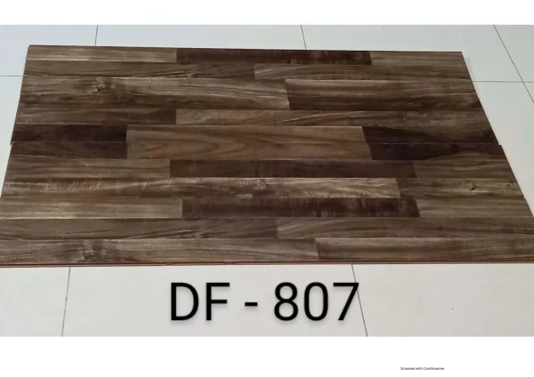 3 Strip Glossy