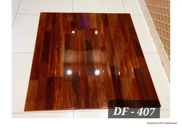 Dynamic High Glass Piano