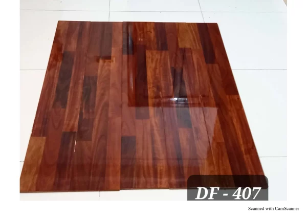 Dynamic High Glass Piano