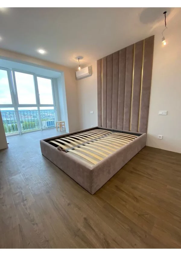 Bed Poshish Wall